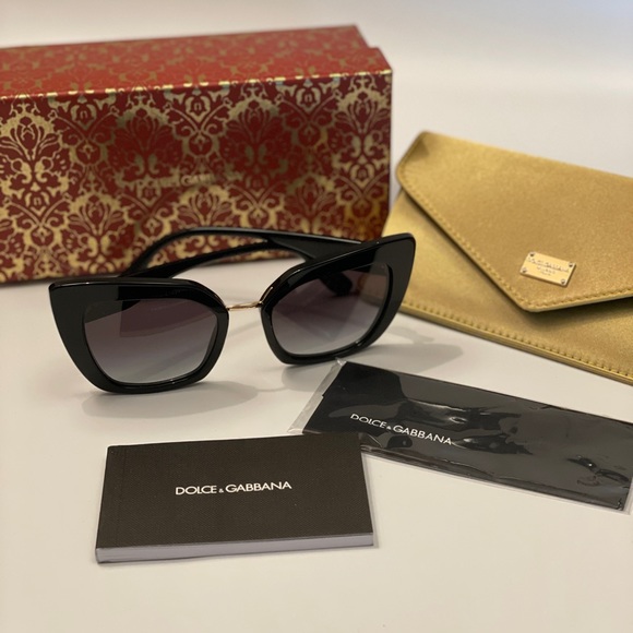Dolce & Gabbana Womens sunglasses - Picture 1 of 5